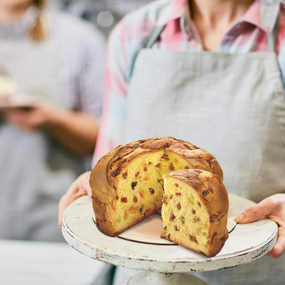 Flamigni - Classic Italian Panettone in Beautiful Hand Wrapped Red Gift Box (1.1 lbs) | Delicious Christmas &amp; Holiday Sweet Loaf Fruitcake | Traditional Milanese Gourmet Bread Cake