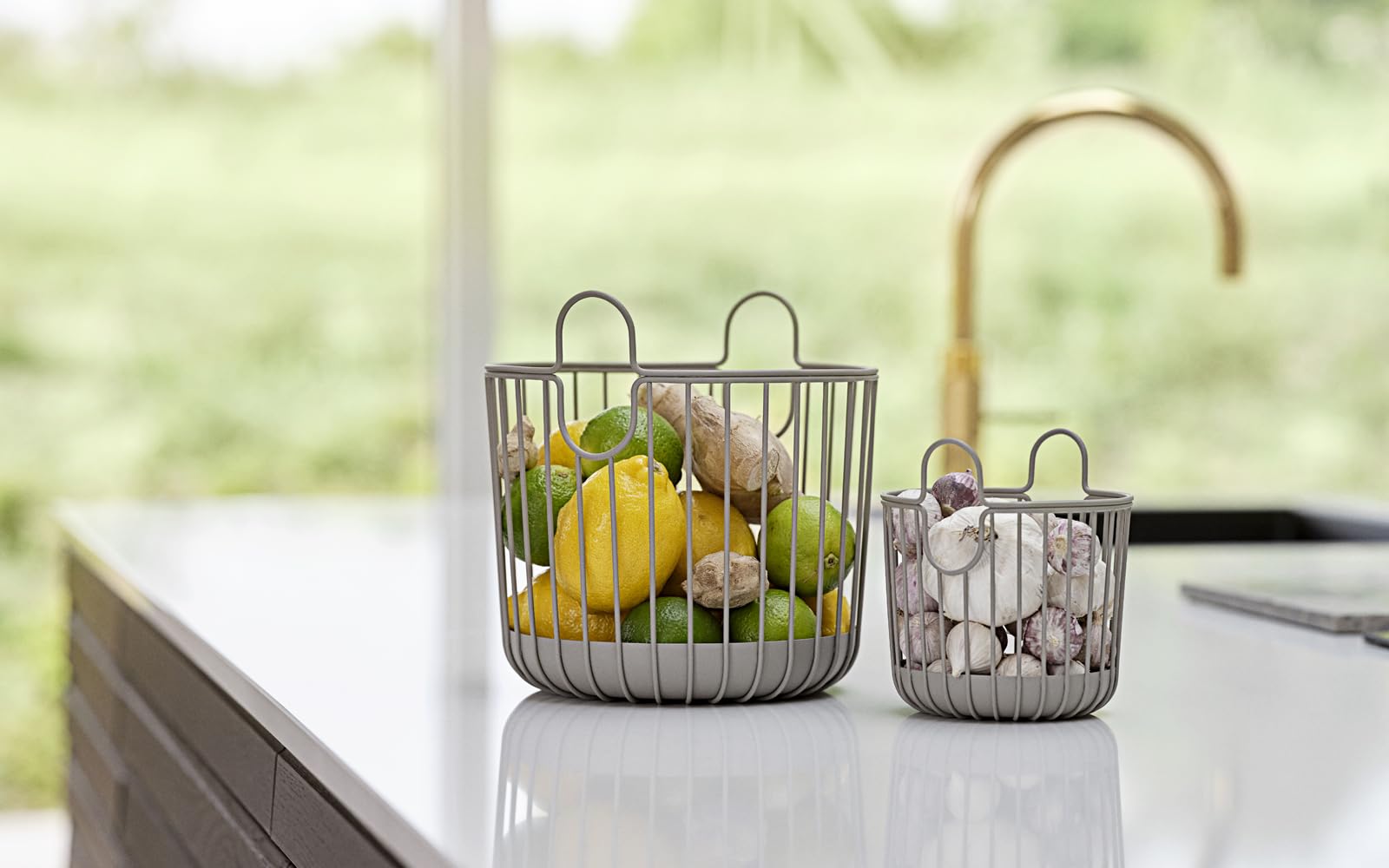 ZONE DENMARK Inu Basket - Basket with Handles Crafted from Metal - with sleek and sturdy design - Stylish and Functional Storage for Kitchen, Bathroom, Children&