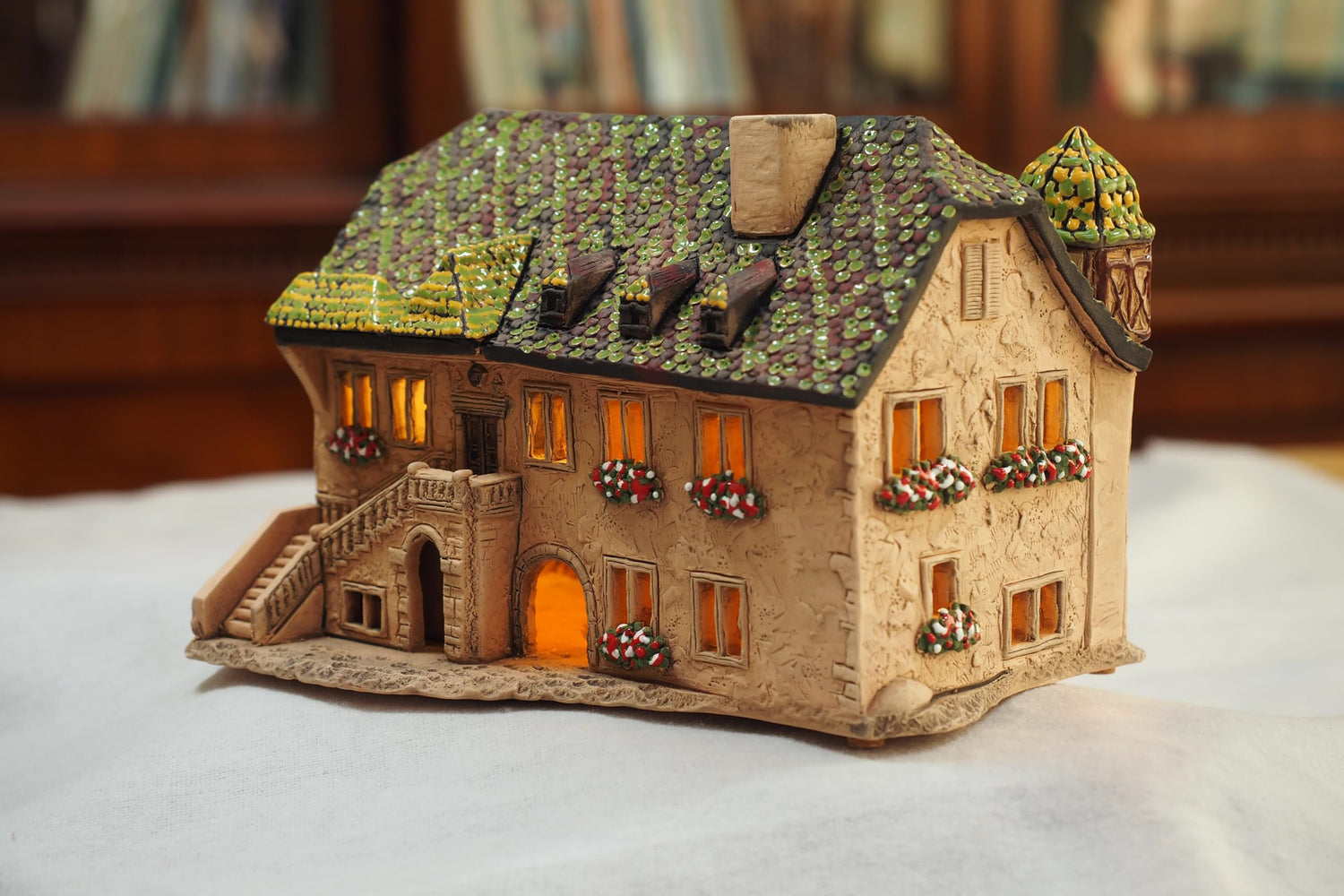 Midene Ceramic Houses Collection - Collectible Handmade Miniature of Historic House Zollhaus in Colmar, Alsace, France - Tea Light Candle Holder, Essential Oil Burner C373AR*